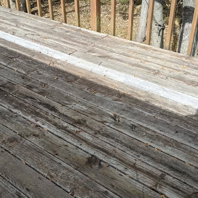 Deck before remodeling by SFT Remodeling in Overbrook, Kansas